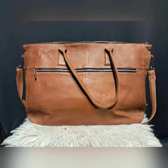 Still Nordic Leather Weekend Tote Bag Like New - Picture 7 of 11